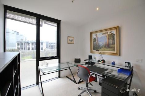 Property photo of 508/8 Waterview Walk Docklands VIC 3008