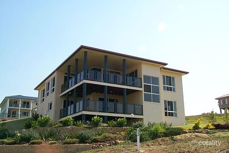 2 Tonga Cl, Pacific Heights, QLD 4703