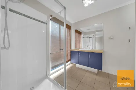 Property photo of 4 Ranfurlie Circuit Melton West VIC 3337