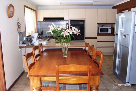 Property photo of 3 Cuddle Court Bacchus Marsh VIC 3340