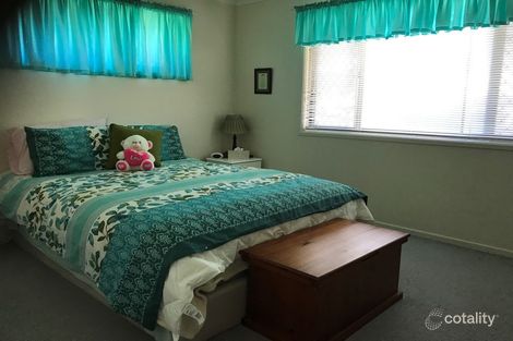 19 Wavell Ave, Golden Beach, QLD 4551