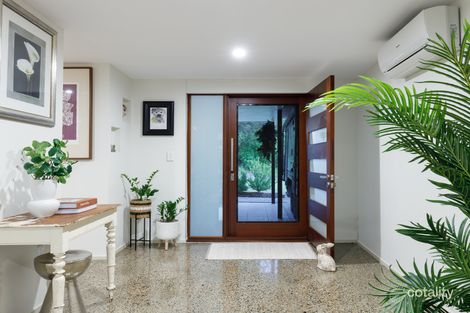 Property photo of 24 Wonderlost Outlook Annerley QLD 4103