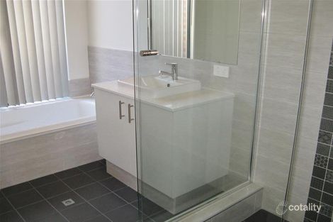 Property photo of 99 Barbarossa Drive Caversham WA 6055