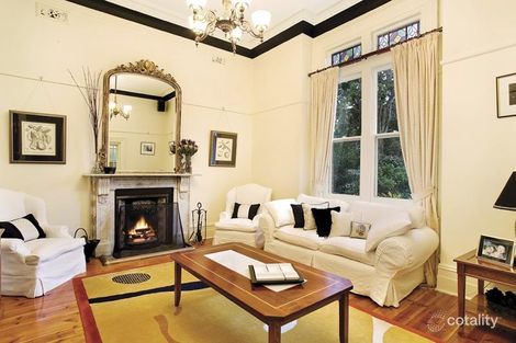 Property photo of 19 Belmont Avenue Kew VIC 3101
