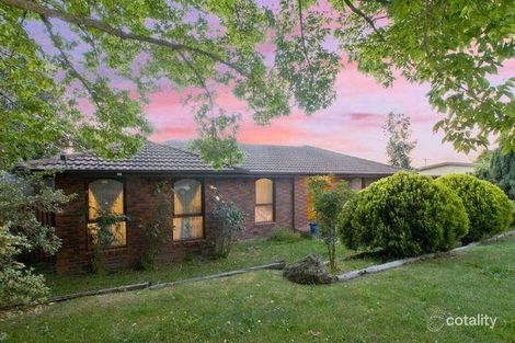 23 Sugarloaf Dr, Chirnside Park, VIC 3116