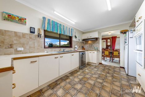Property photo of 33 Cunningham Crescent Nambour QLD 4560