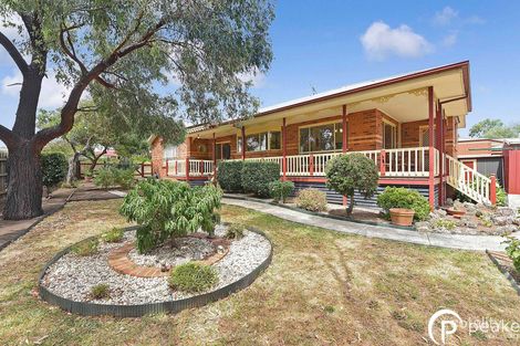 Property photo of 12 Normanton Place Berwick VIC 3806