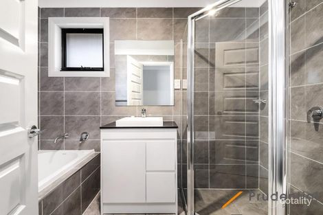 Property photo of 387B Elizabeth Drive Mount Pritchard NSW 2170