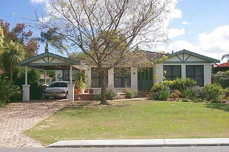 10 Blackbutt Rd, Woodlands, WA 6018