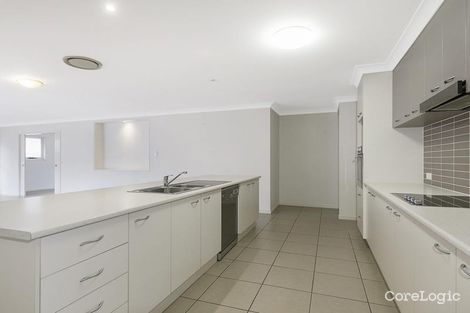 Property photo of 8 Olsen Crescent Wakerley QLD 4154