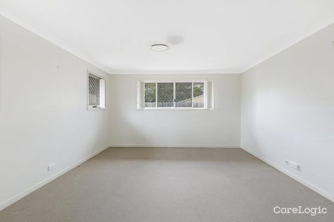 Property photo of 8 Olsen Crescent Wakerley QLD 4154