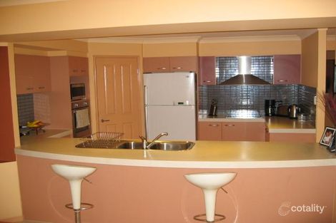 Property photo of 72 Greenway Boulevard Maudsland QLD 4210