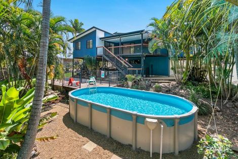 22 Grevillea St, Redland Bay, QLD 4165