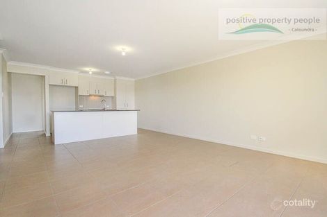 Property photo of 2/50 Haslewood Crescent Meridan Plains QLD 4551