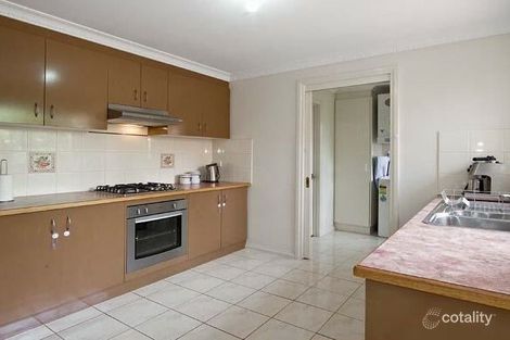 Property photo of 4/18 Sylvan Grove Pascoe Vale VIC 3044