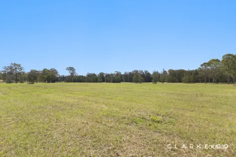 Property photo of 142 Creekside Place Rothbury NSW 2320