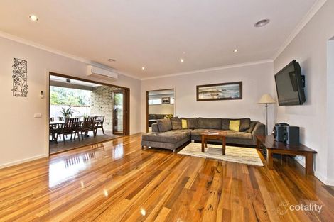 Property photo of 3 Sette Place Doreen VIC 3754