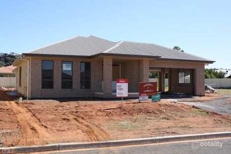 17 Brooks St, Griffith, NSW 2680
