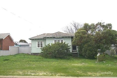 17 Teeluk Rd, Carey Park, WA 6230