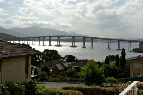 Property photo of 2/12 Madden Court Rosny TAS 7018