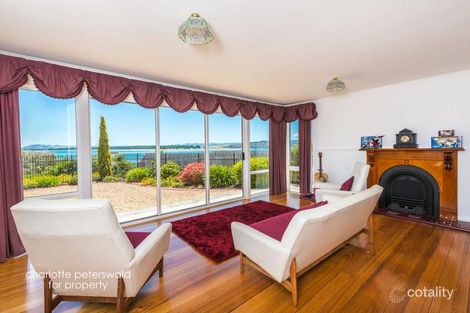 Property photo of 2 Pargonee Street Dodges Ferry TAS 7173