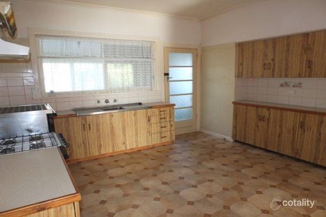Property photo of 10 York Avenue Avoca VIC 3467