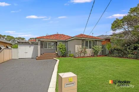 Property photo of 18 Thomas Street Picnic Point NSW 2213