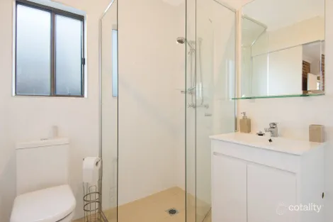 Property photo of 2 De Chair Road Narraweena NSW 2099