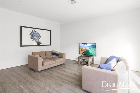 Property photo of 23 Charlwood Promenade Werribee VIC 3030