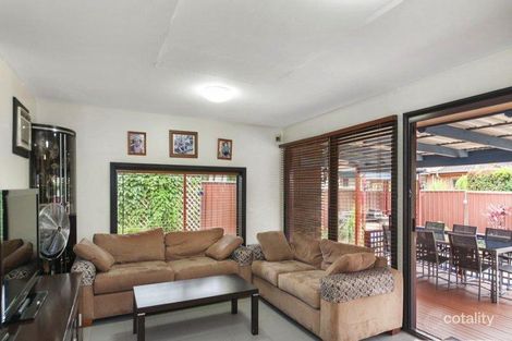 Property photo of 105 Rugby Crescent Chipping Norton NSW 2170