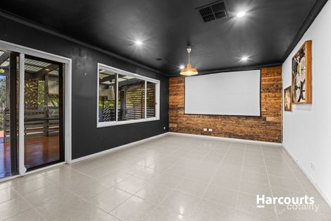 Property photo of 3 Britton Drive Pakenham VIC 3810
