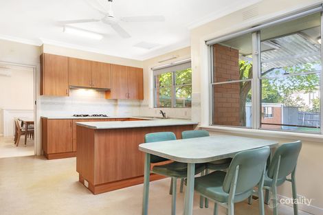 Property photo of 2 Howard Avenue Mount Waverley VIC 3149