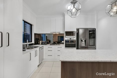 Property photo of 27 Poppy Crescent Springfield Lakes QLD 4300