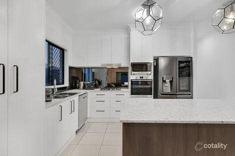 Property photo of 27 Poppy Crescent Springfield Lakes QLD 4300