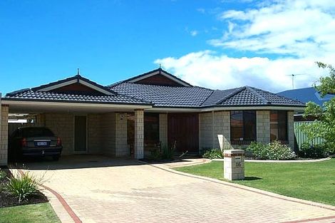 Property photo of 16 Jerrat Mews Atwell WA 6164