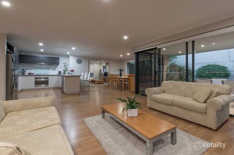 4 Reihill Rd, Darch, WA 6065