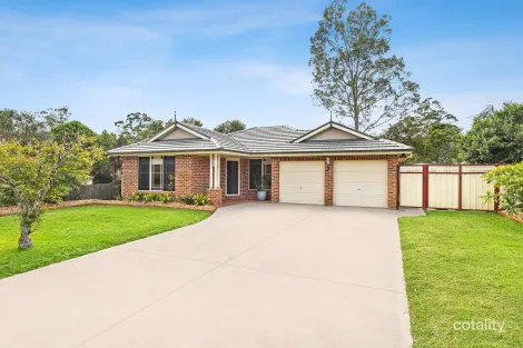7 Donna Cl, Lisarow, NSW 2250