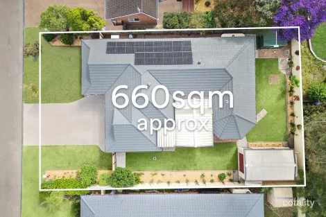 Property photo of 7 Donna Close Lisarow NSW 2250