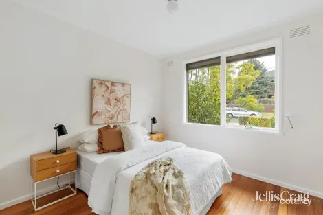 Property photo of 34 Falcon Road Macleod VIC 3085