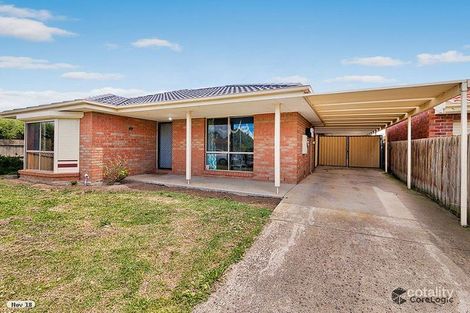 Property photo of 1 Nyah Place Cranbourne West VIC 3977