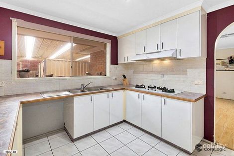 Property photo of 1 Nyah Place Cranbourne West VIC 3977