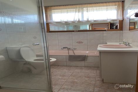 Property photo of 4 Johnson Street Avondale Heights VIC 3034