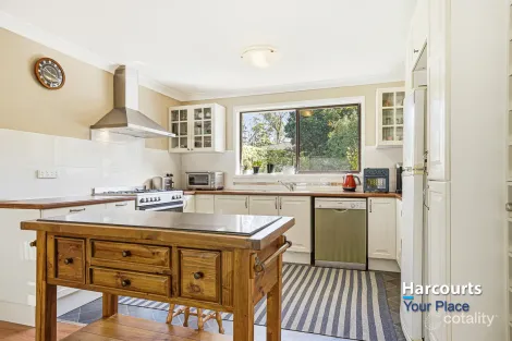 Property photo of 6 Essendene Road Katoomba NSW 2780