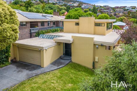 Property photo of 14 Fehre Court Sandy Bay TAS 7005