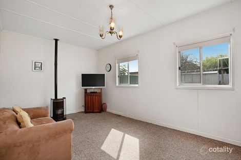Property photo of 8 Powell Street Reservoir VIC 3073