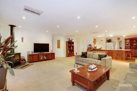 Property photo of 96 Sellick Drive Croydon VIC 3136