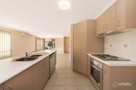 Property photo of 2/28 Golden Crest Place Bellbowrie QLD 4070