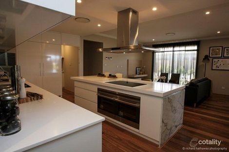 Property photo of 27 Aldercress Approach Dunsborough WA 6281