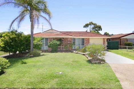 18 Murrumbidgee Cres, Bateau Bay, NSW 2261