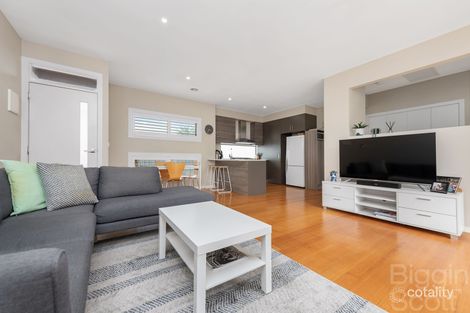 Property photo of 2/51 Corrigan Avenue Brooklyn VIC 3012